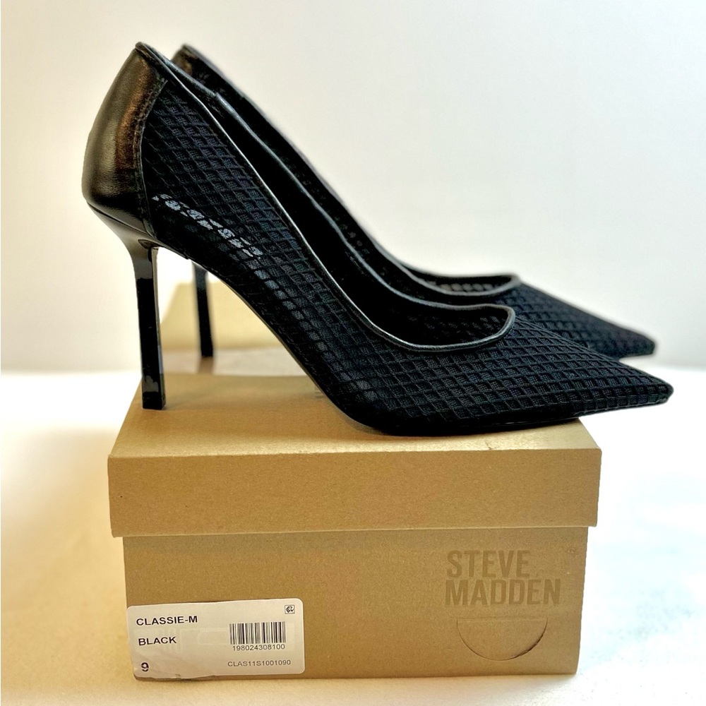 New Steve Madden Classie Heel in Black Mesh Size 9
